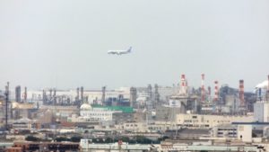 川崎市の海側の風景